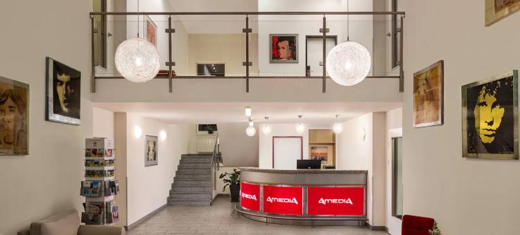 萨特勒德特阿梅迪亚快捷酒店，温德姆Trademark精选(Amedia Express Sattledt, Trademark Collection by Wyndham)图片