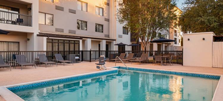 拉雷多万怡酒店(Courtyard Laredo)图片