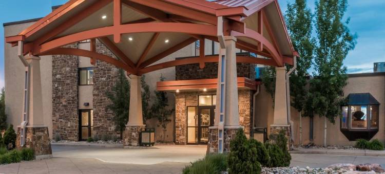 法戈温德姆华美达酒店(Ramada by Wyndham Fargo)图片