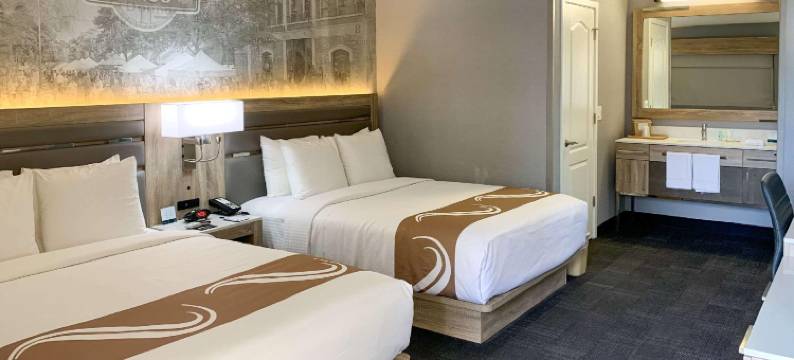 奇科州立大学附近品质酒店(Quality Inn Near Chico State)图片