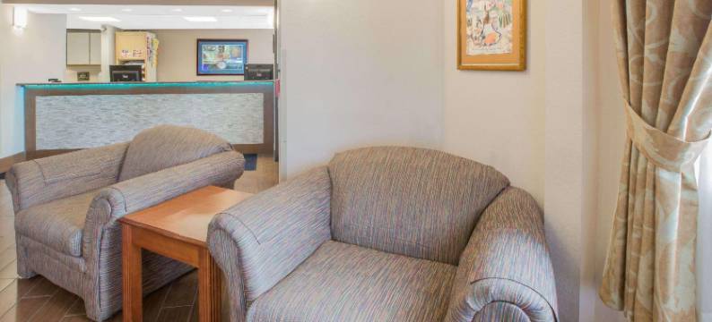 希尔斯代尔戴斯酒店(Days Inn by Wyndham Hillsdale)图片