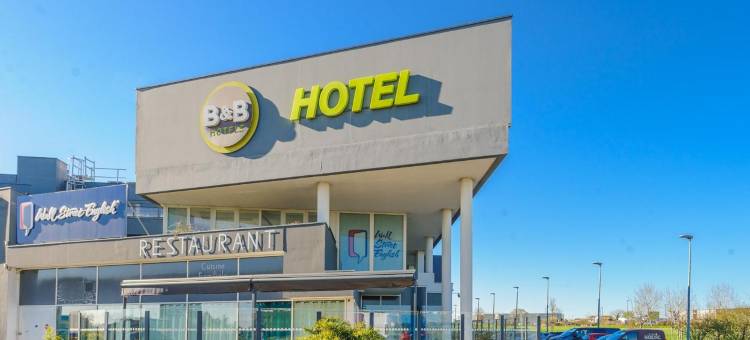 普伊尔波勒奥拉罗切勒保利奥民宿(B&B Hotel la Rochelle Beaulieu Puilboreau)图片