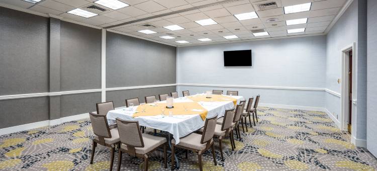 Holiday Inn 亨茨维尔，研究园区(Holiday Inn Huntsville-Research Park)图片