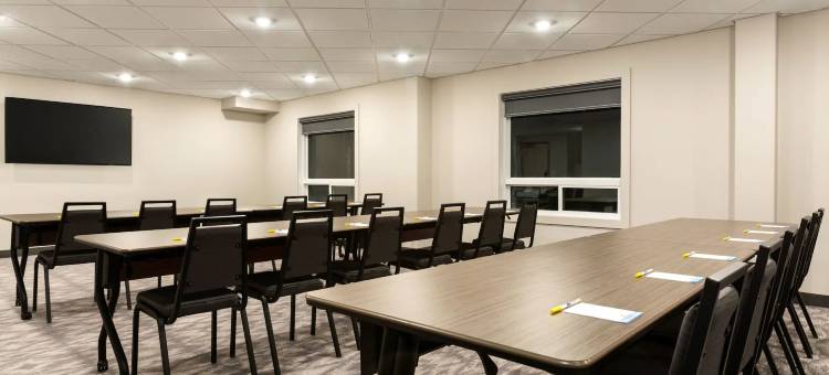 卡尔加里贝巴尔扎克戴斯酒店(Days Inn by Wyndham Calgary North Balzac)图片