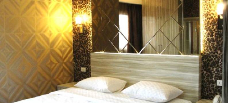 Richard's Home图片