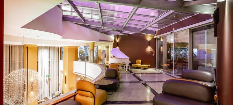 涅坦亚温德姆华美达套房酒店(Ramada Hotel & Suites by Wyndham Netanya)图片