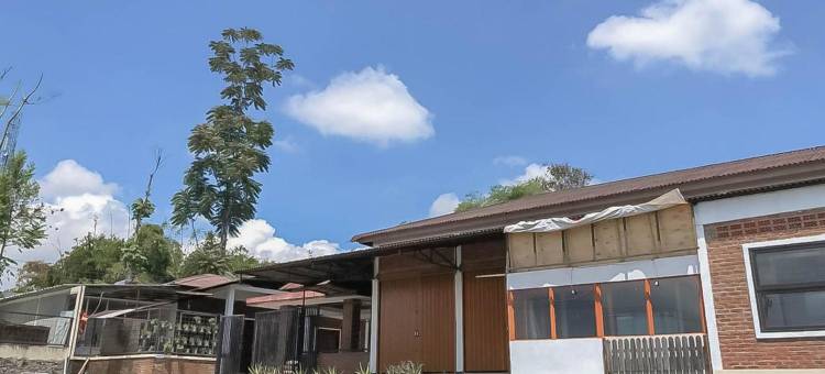 红多兹酒店-近加鲁特达拉贾特(RedDoorz Resort Near Darajat Garut)图片