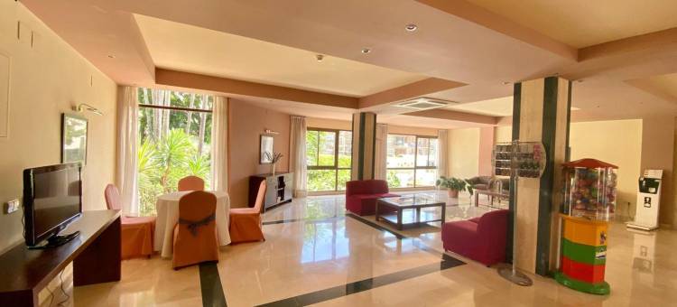 MS 公寓港口码头(Apartamentos MS Puerto Marina, Antes MS Pepita)图片