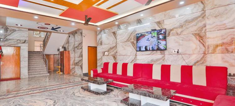 Fabhotel 什里文卡特什尼莱亚姆(FabHotel Shree Venkatesh Nileyam)图片