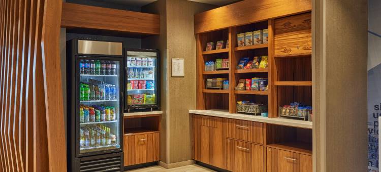 梅德福SpringHill Suites 酒店(SpringHill Suites Medford Airport)图片