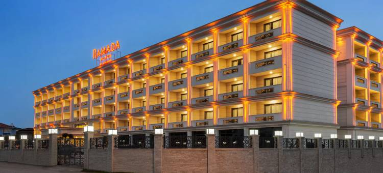 维亚达带赫姆锡利夫里华美达广场酒店(Ramada Plaza by Wyndham Silivri)图片