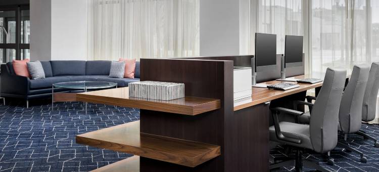 曼西地平线会议中心万怡酒店(Courtyard Muncie at Horizon Convention Center)图片