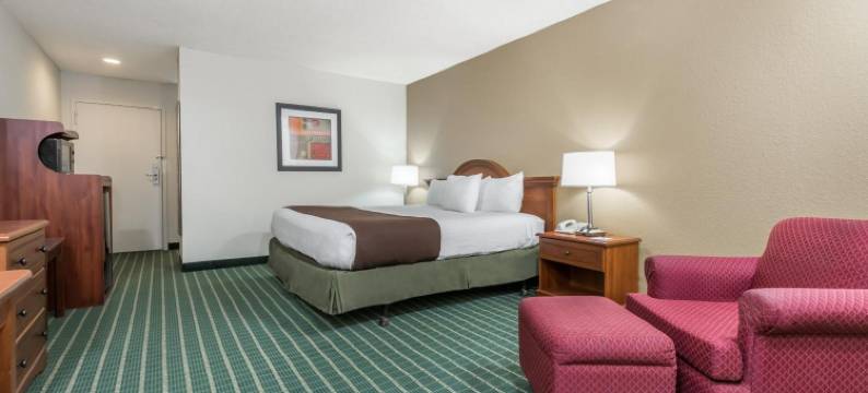 科科莫呗盟套房酒店(Baymont by Wyndham Kokomo)图片