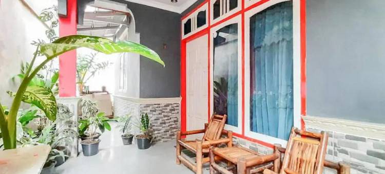 红色伙伴坎蒂卡科托腾加家庭旅馆(Homestay Cantika Koto Tengah RedPartner)图片
