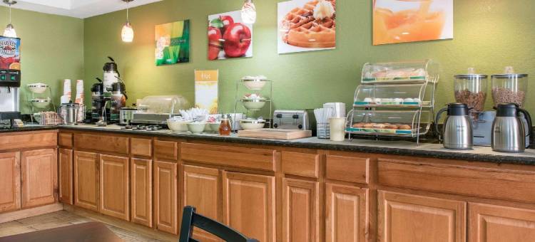 阿什兰东区品质酒店(Quality Inn Ashland East)图片