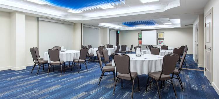 多伦多西南米西索加智选假日酒店及套房(Holiday Inn Express & Suites Mississauga-Toronto Southwest)图片