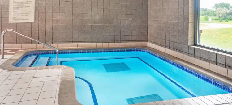 Baymont by Wyndham Brooklyn Center图片