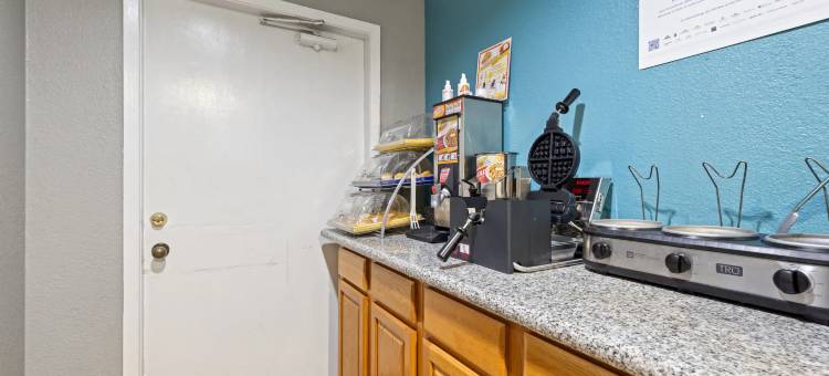 温德姆戴斯酒店-肯尼迪/卡恩斯市(Days Inn by Wyndham Kenedy/Karnes City)图片