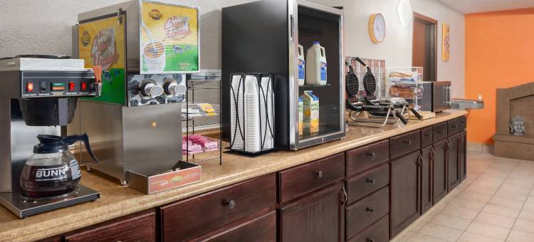 阿普尔顿豪生酒店(Howard Johnson by Wyndham Appleton)图片