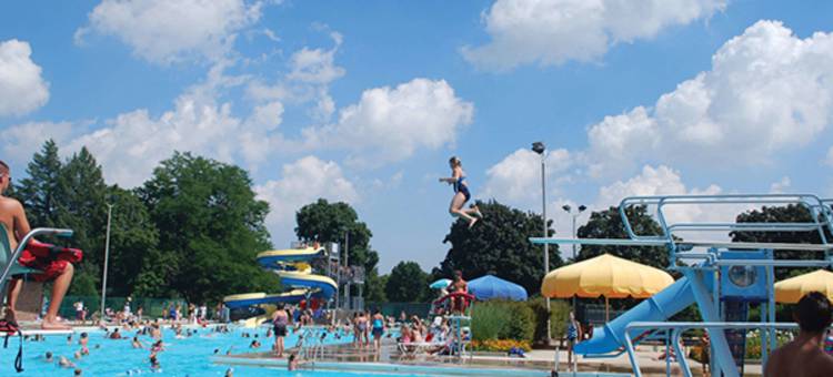 Fairfield Inn & Suites Milwaukee Brookfield图片