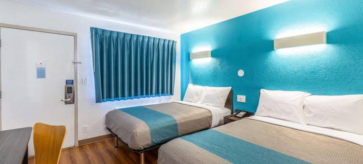 弗多斯塔大学6号汽车旅馆(Motel 6 Valdosta, GA - University)图片