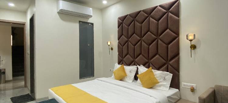Hotel Aditya Grand图片