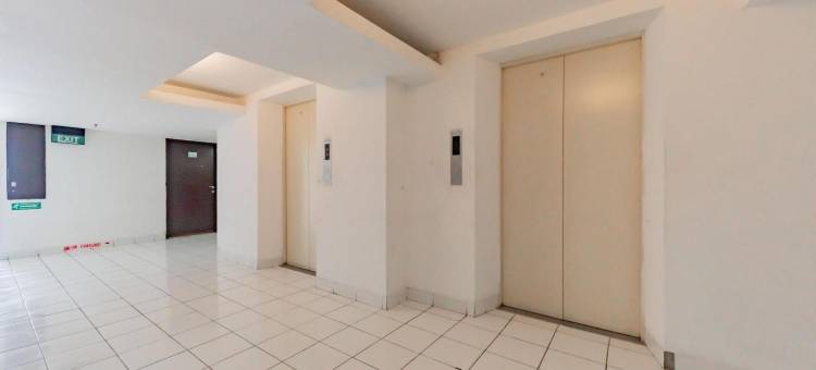 红多兹酒店公寓-贾丁茨罕佩拉斯(RedDoorz Apartment @ Jarrdin Cihampelas)图片