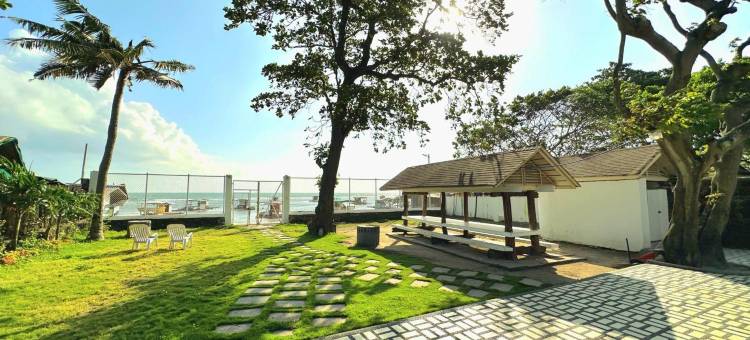 White House Beachfront, Batangas图片
