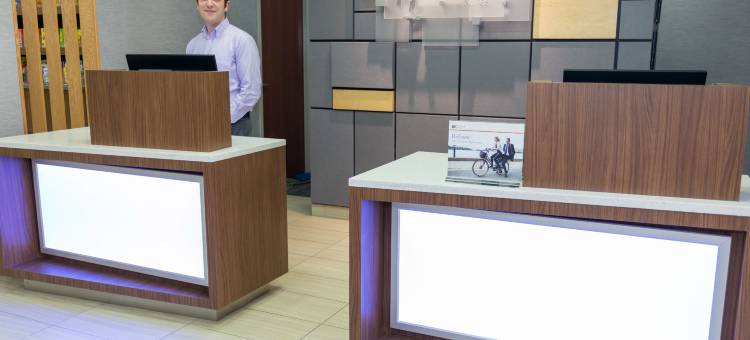 智选假日套房酒店雅典(Holiday Inn Express & Suites Athens)图片