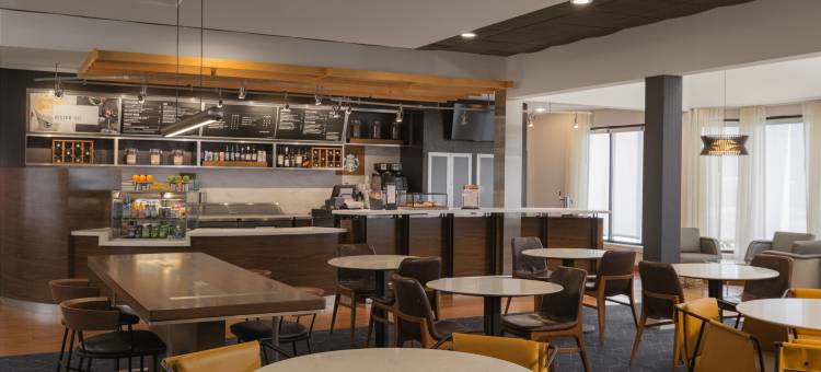 东路易斯威尔万怡酒店(Courtyard Louisville East)图片