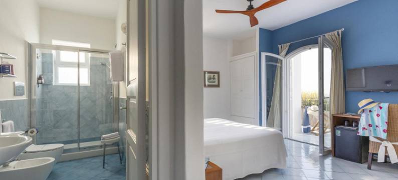 蓬斯卡利欧酒店(Hotel Punta Scario)图片