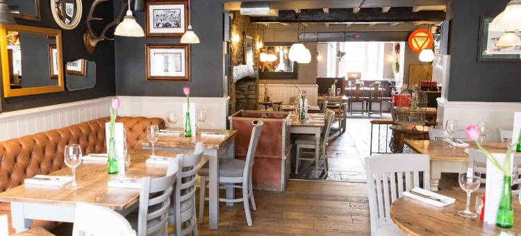 比斯特犁酒店(The Plough Bicester)图片