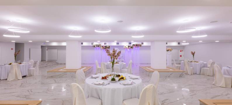 乌法阿兹姆酒店(Azimut Hotel Ufa)图片