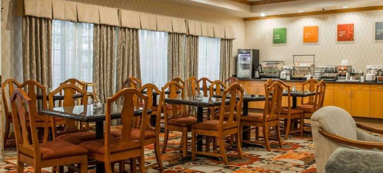 舒适套房旅馆(Comfort Inn & Suites)图片