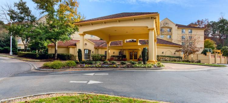 罗利克拉布特里拉昆塔温德姆套房酒店(La Quinta Inn & Suites by Wyndham Raleigh Crabtree)图片