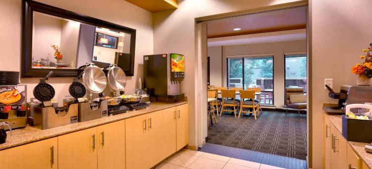 奥马哈西万豪TownePlace酒店(TownePlace Suites Omaha West)图片