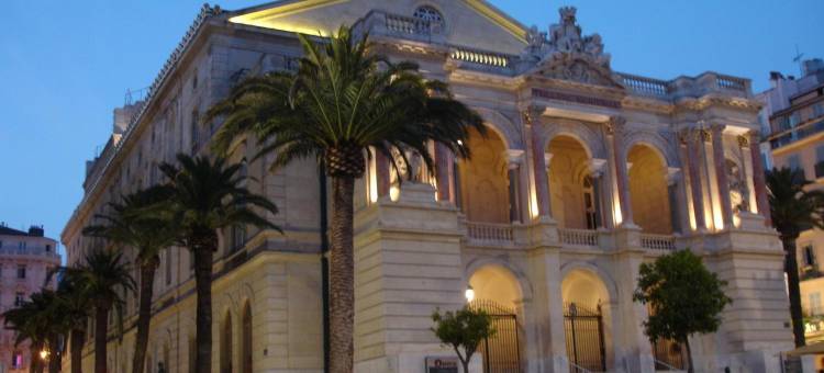 宜必思快捷土伦中心酒店(Ibis Budget Toulon Centre)图片