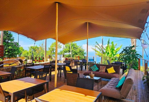 Domaine de l'Anse Hotel Overview