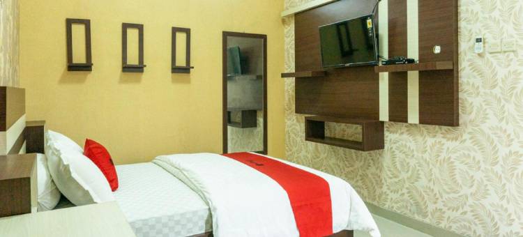 红多兹酒店-近本登范登博世(RedDoorz Near Benteng Van Den Bosch)图片