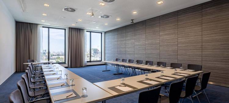 汉堡戴姆门会展中心城际酒店(IntercityHotel Hamburg Dammtor-Messe)图片