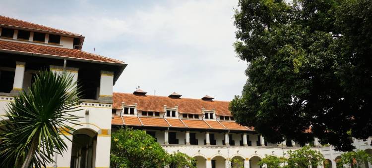 三宝垄新邦利玛酒店(Hotel Simpang Lima Semarang)图片