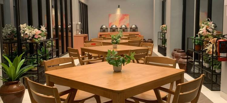 三宝垄克拉卡托沃特酒店(Votel Krakatau Boutique Hotel Semarang)图片