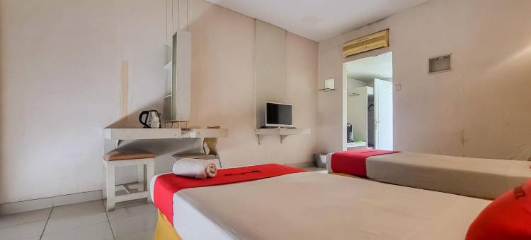 普拉斯-靠近UPI塞提亚布迪校区(RedDoorz near UPI Setiabudhi Bandung)图片