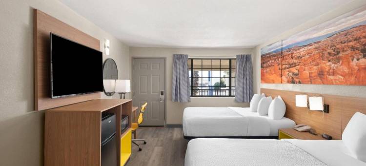 亚利桑那萨福德温德姆戴斯酒店(Days Inn by Wyndham Safford, AZ)图片