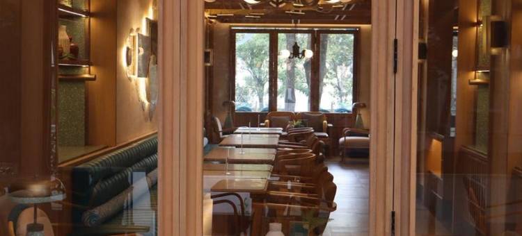 日惹维多利亚酒店(The Victoria Hotel Yogyakarta)图片