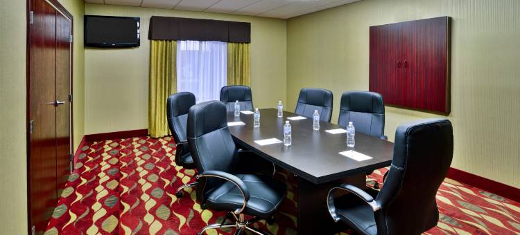 韦恩堡杜邦路欢朋酒店(Hampton Inn Ft. Wayne/Dupont Road)图片