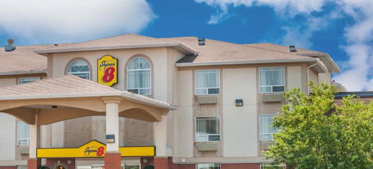 高河温德姆速8酒店(Super 8 by Wyndham High River AB)图片