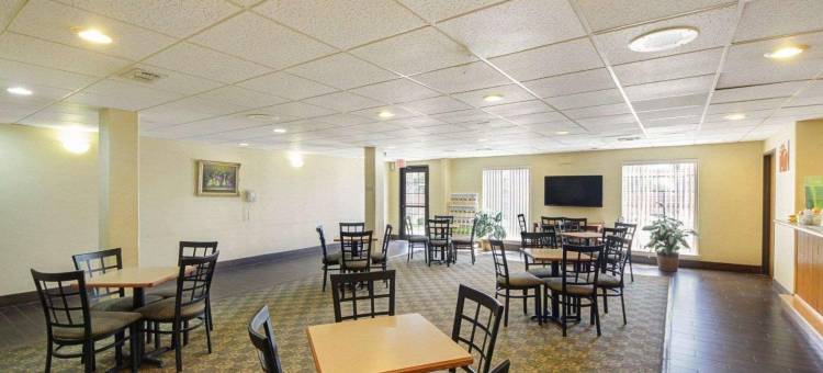 法尔美洲佳价旅馆(Americas Best Value Inn Pharr)图片
