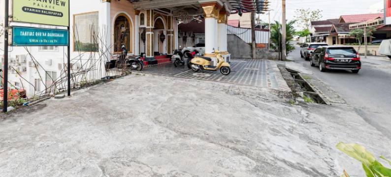 巴厘巴板城市景观宫殿伊斯兰酒店(Urbanview Palace Syariah Balikpapan by RedDoorz)图片