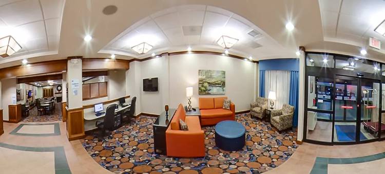 科拉尔维尔智选假日套房酒店(Holiday Inn Express & Suites Coralville)图片